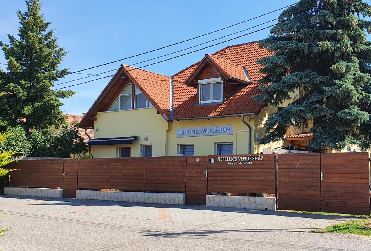 Nefelejcs Vendeghaz Ξενοδοχείο Gödöllő Εξωτερικό φωτογραφία